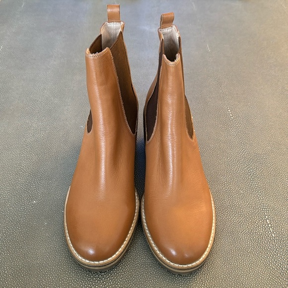 Brand new Chelsea boots - Picture 3 of 6